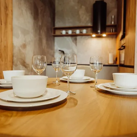 公寓 Luxury Szklarska 斯克拉斯卡波伦巴