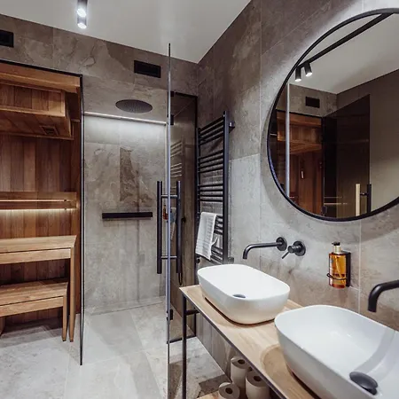 דירה Luxury Szklarska שצ'קלארסקה פוראובה