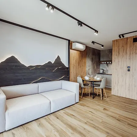 公寓 Luxury Szklarska 斯克拉斯卡波伦巴