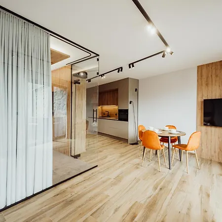 Luxury Szklarska 斯克拉斯卡波伦巴